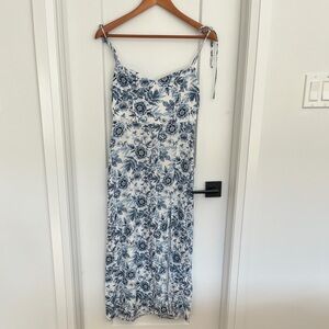 Park & Fifth Blue Floral Midi Dress